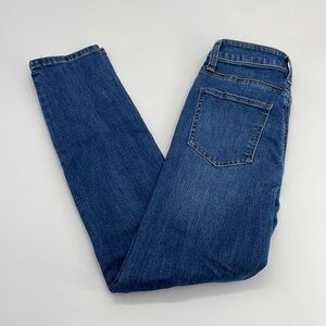 UEC Guess distressed high waisted ankle length jeans size 24
